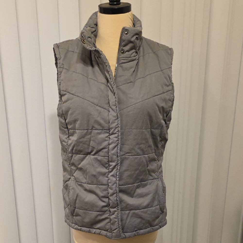 Women's Mod-O-Doc Cozy Cotton Gray Quilted Vest. Size 3